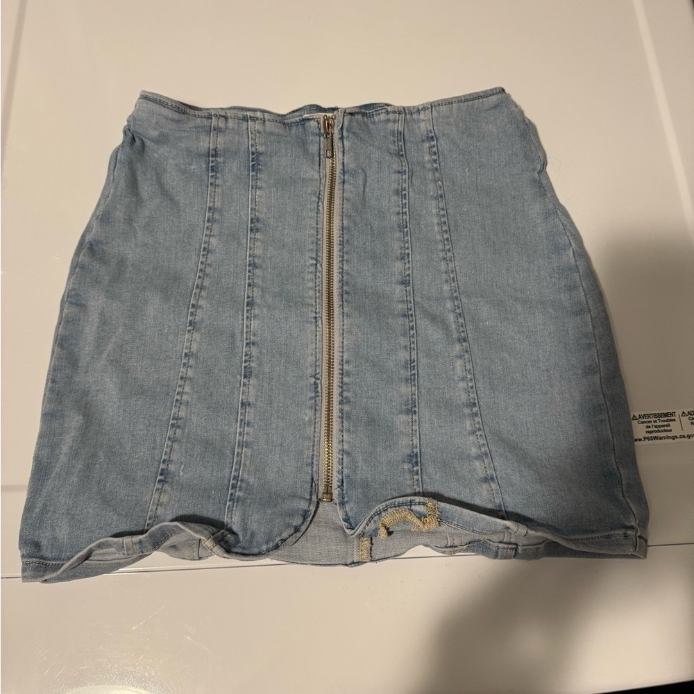 Jean mini skirt